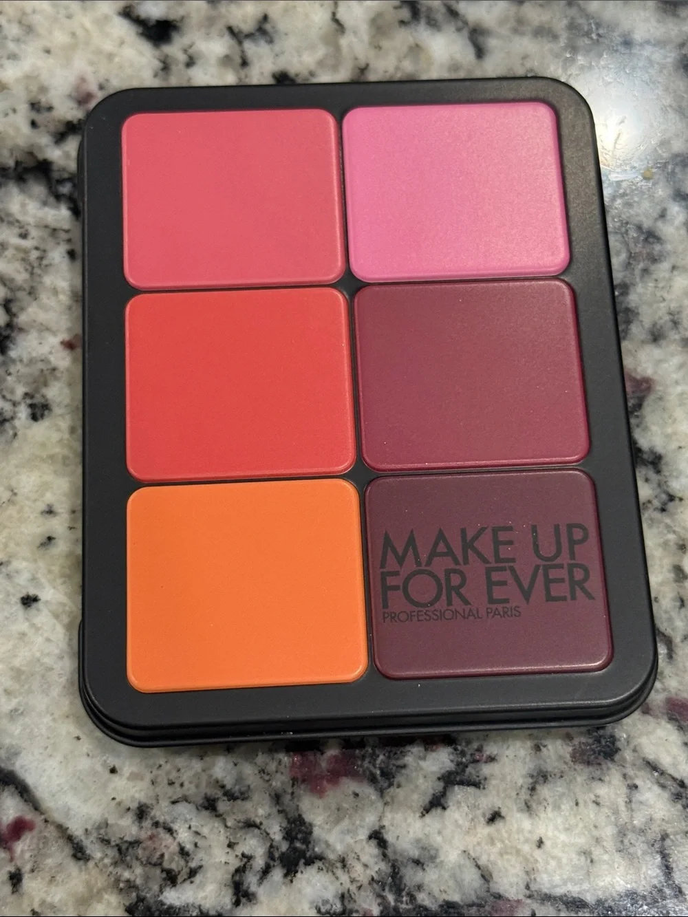 Makeup Forever Blush and Glow Palette New!